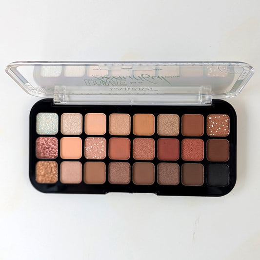 24 Shade Eyeshadow Palette